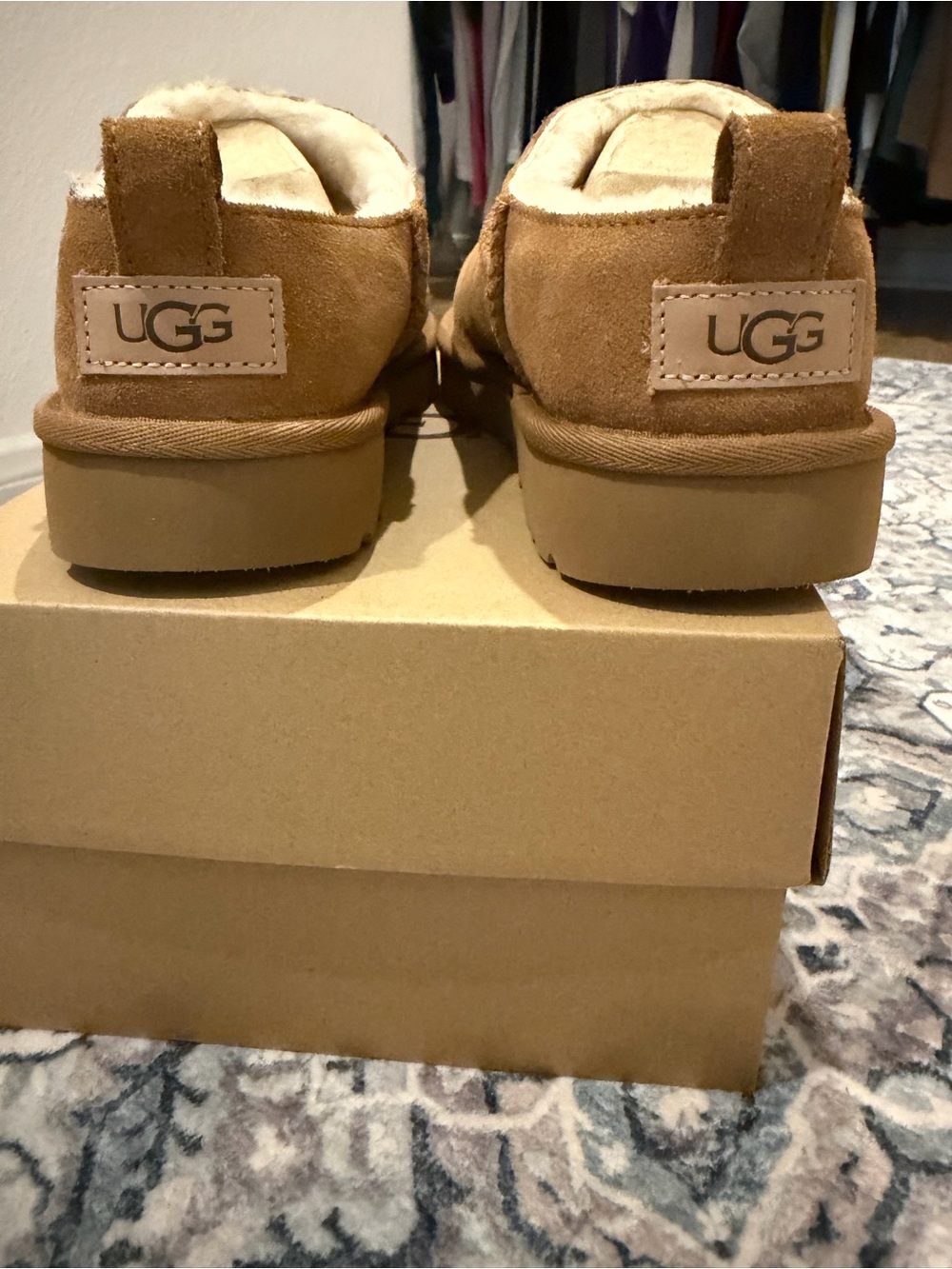 New Ugg classic Micro - Picture 2 of 4